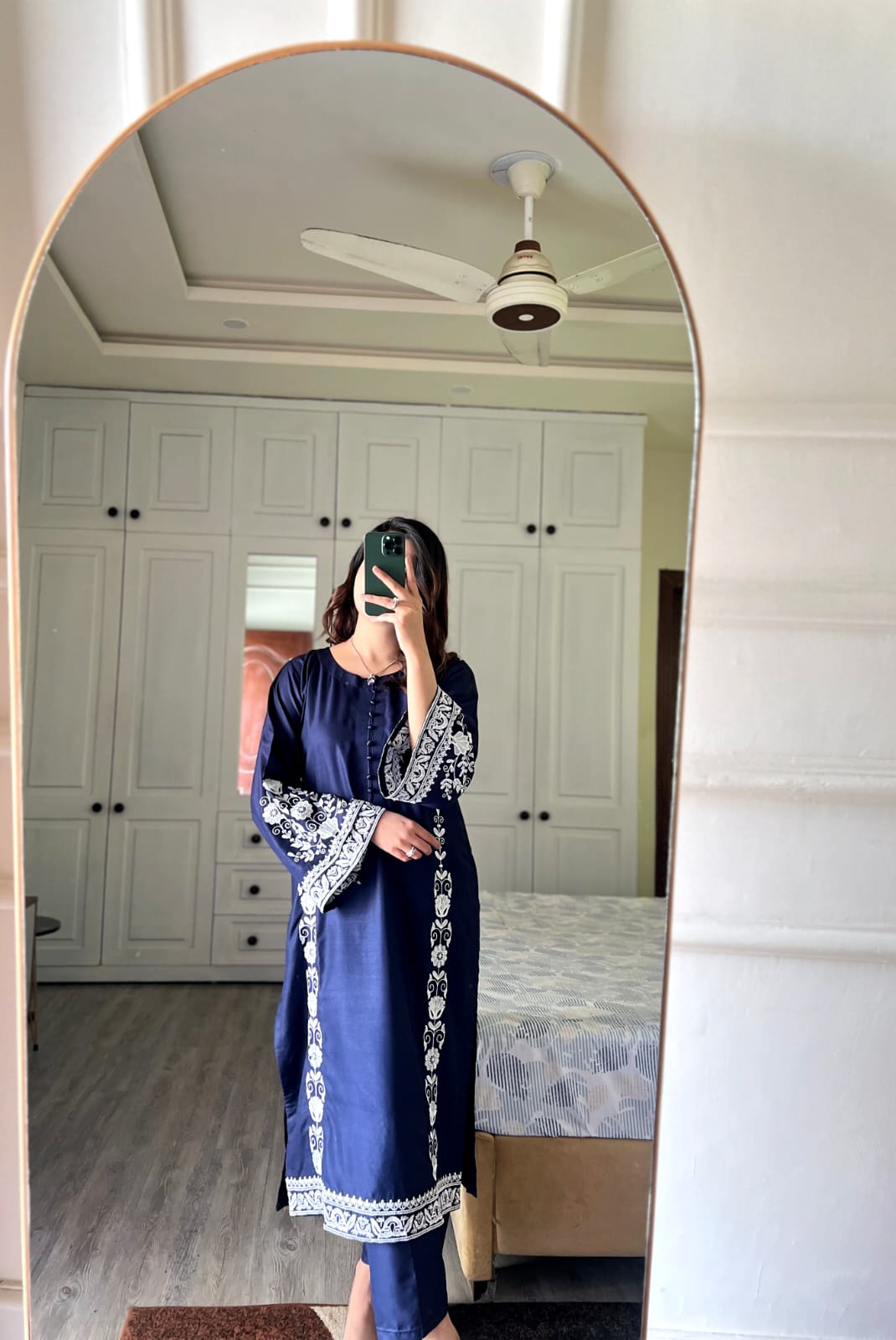 ARZU – Embroidered Long Length 2PC