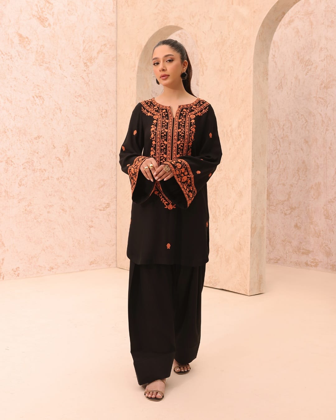 SOFIA MEDIUM & LARGE SIZE