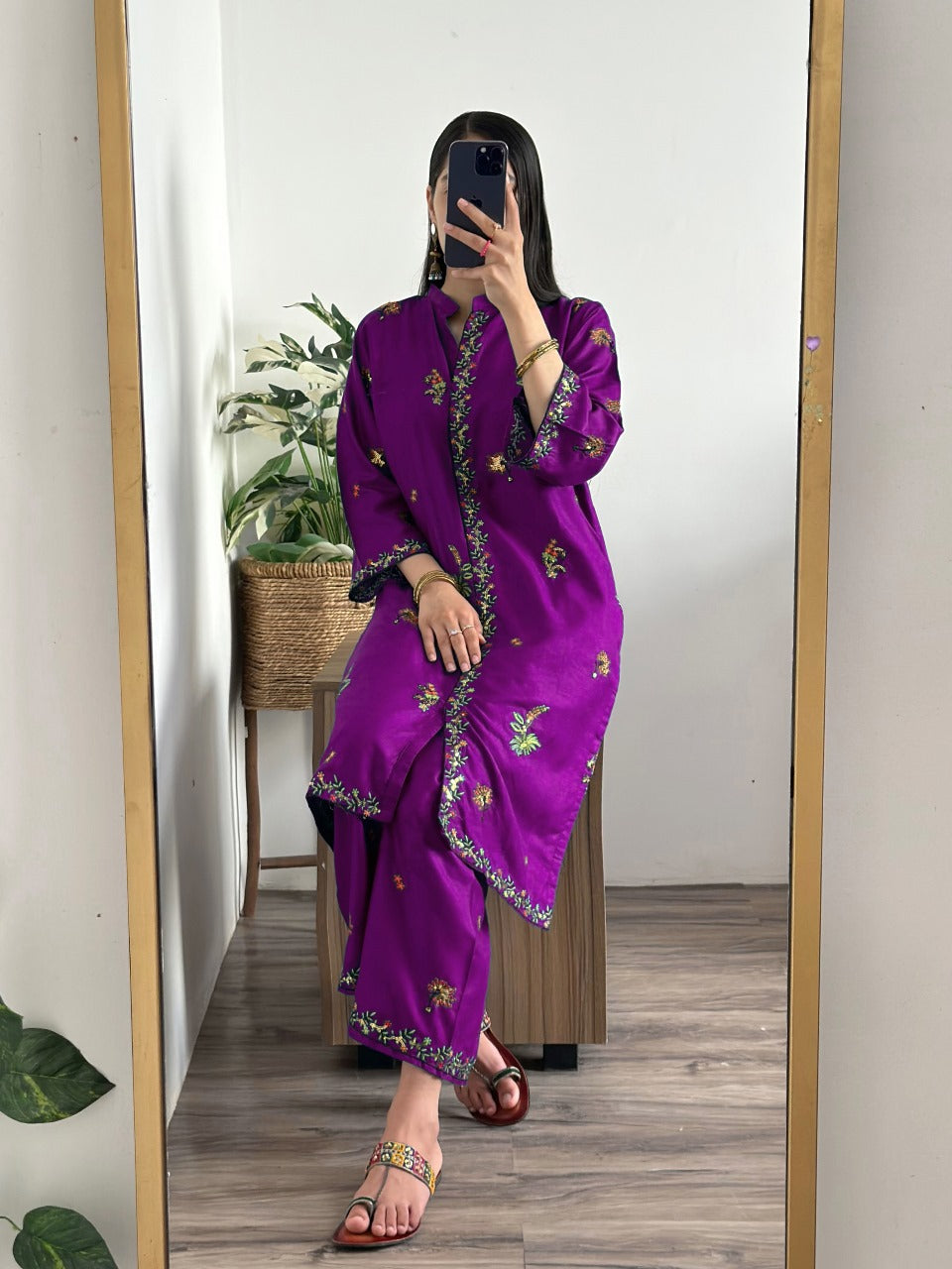 AAIRA SEQUENCE EMBROIDERY FRONT CUT 2PC