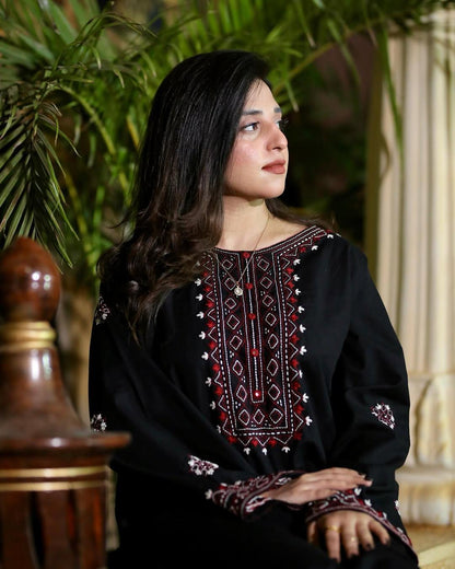 SINDHI - Embroidered Long-Length