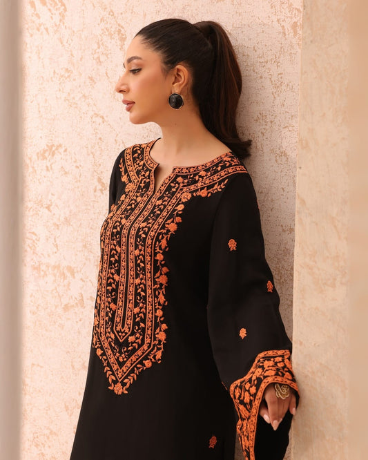 SOFIA – Classic Embroidery 2PC