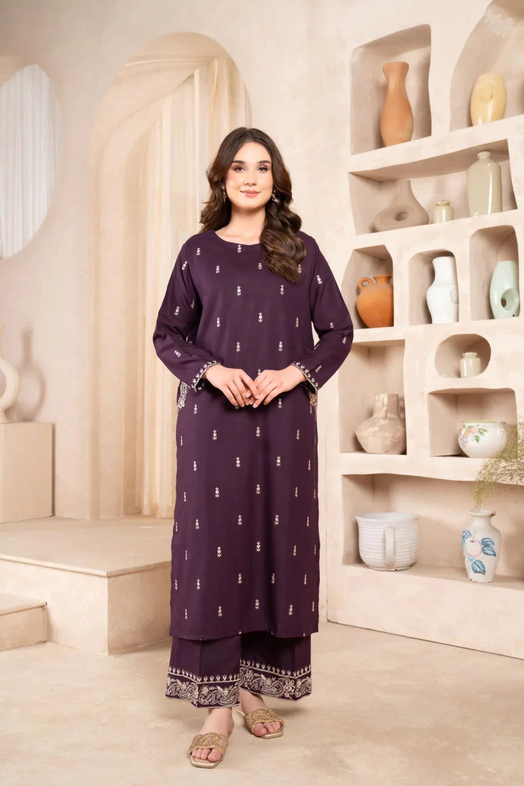 NAAZ – Embroidered Long Length 2PC (Double Pocket)
