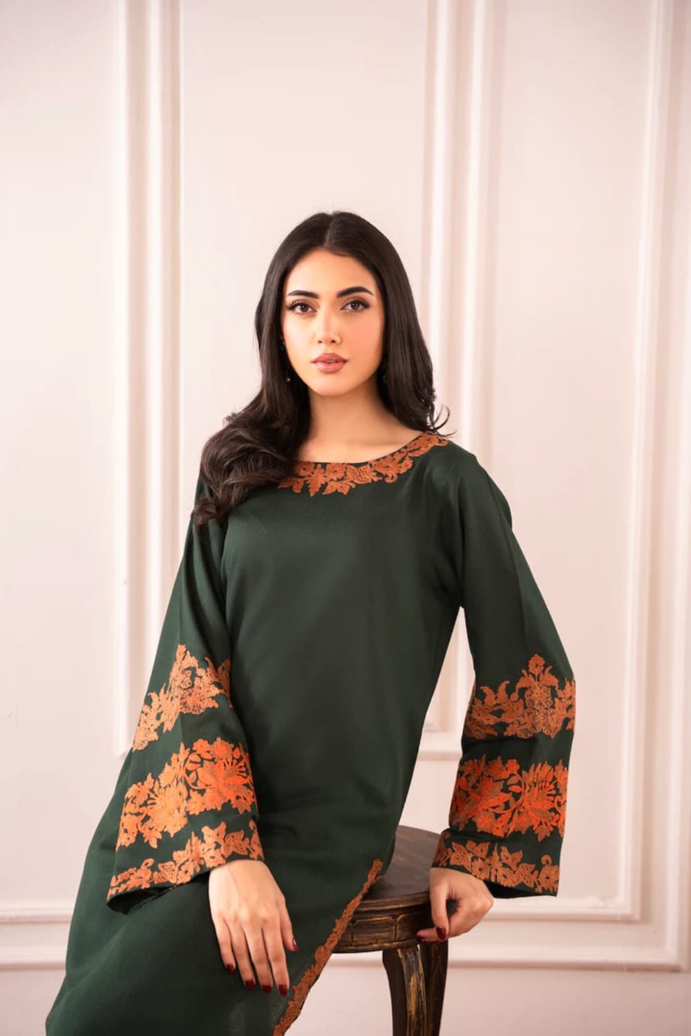 OMAL – Embroidered Long Length 2PC