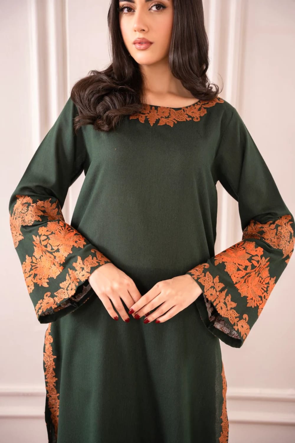 OMAL – Embroidered Long Length 2PC