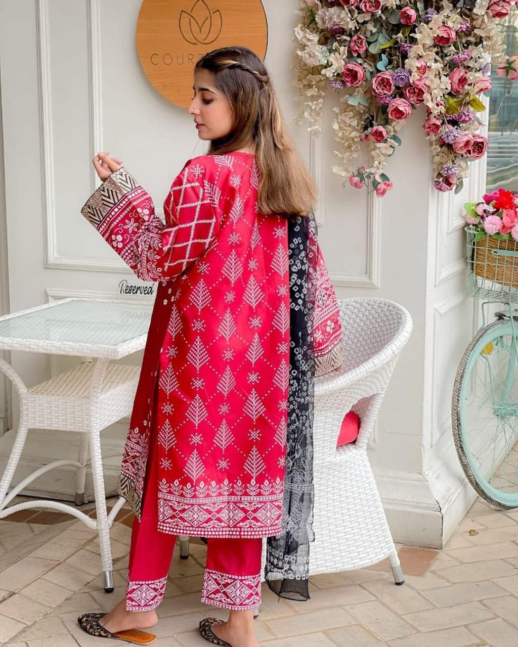 CHUNRI – Silk Premium 3PC Embroidered Set